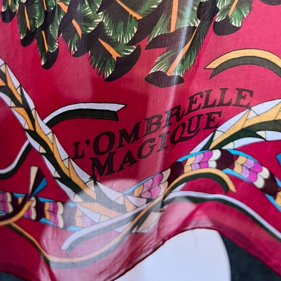 Hermes Scarf. ‘L'Ombrelle Magique’. 100% Muslin Silk. Very Large. Pierre Marie. - Picture 2 of 16